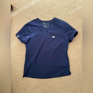 FIGS SCRUB SET! navy catarina top, zamora jogger bottoms!